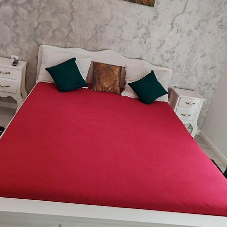 Apartament Gabriela Μπάια Μάρε Εξωτερικό φωτογραφία